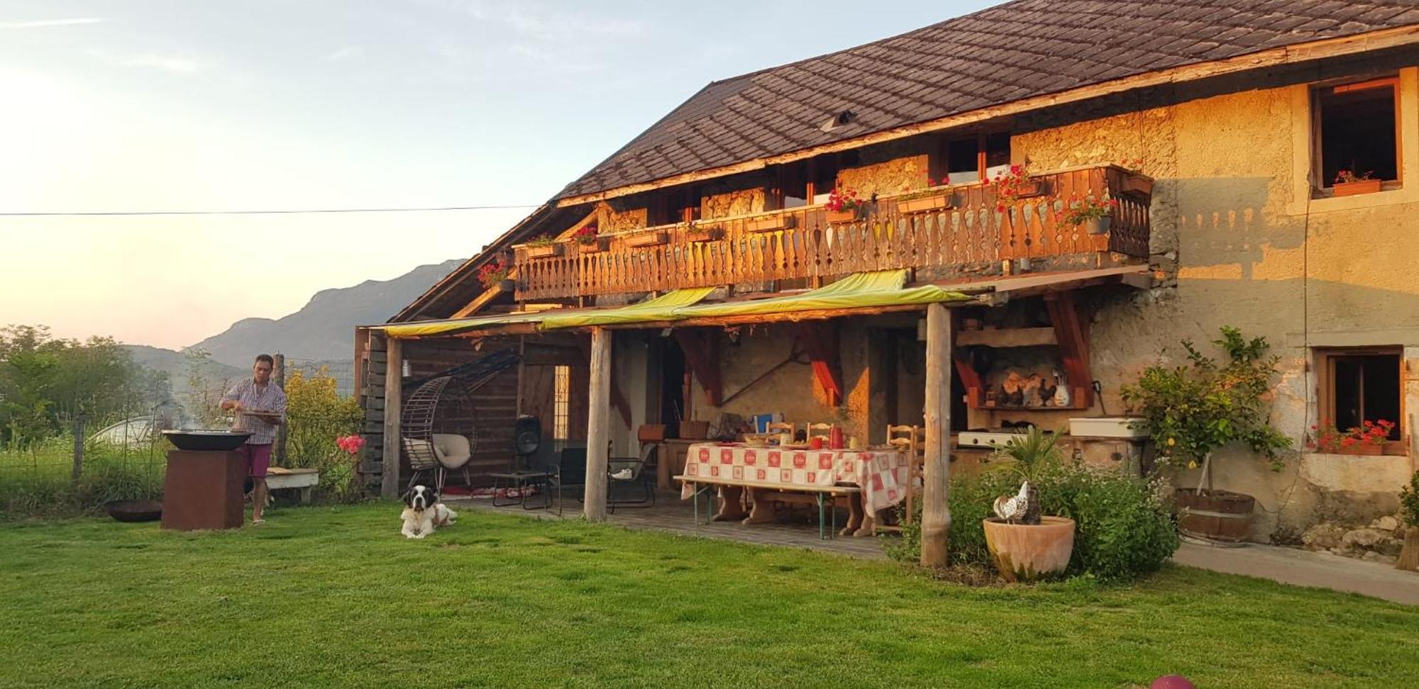 La Chambre Savoyarde Chez Les Garcons Saint-Paul-sur-Yenne エクステリア 写真