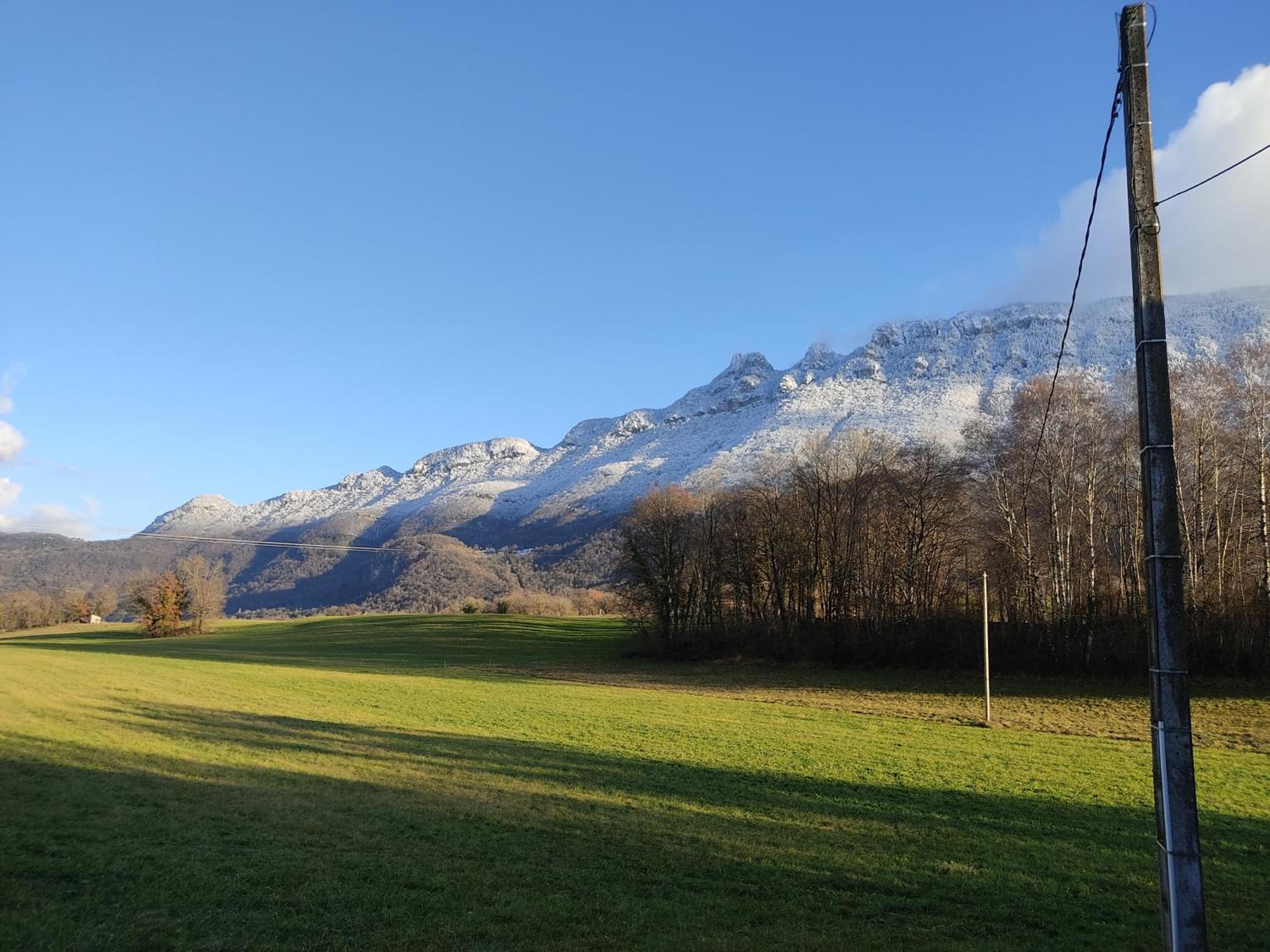 La Chambre Savoyarde Chez Les Garcons Saint-Paul-sur-Yenne エクステリア 写真